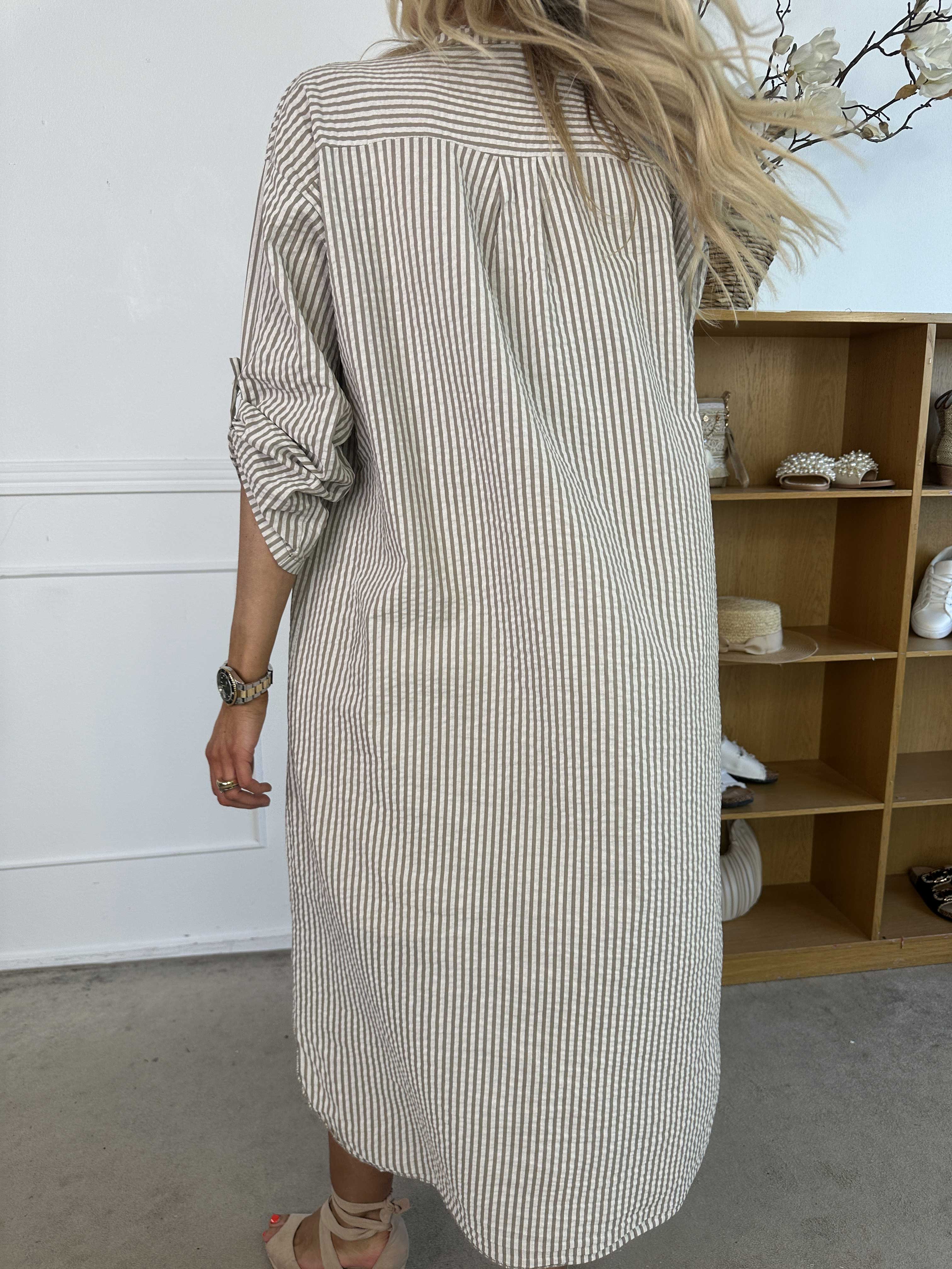 Irena - Långrandig skjorta i ström och vågigt tyg